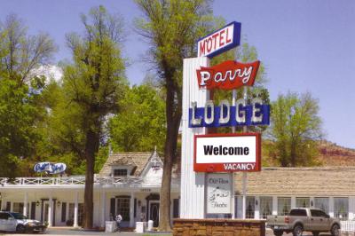 Parry Lodge — Main entrance
